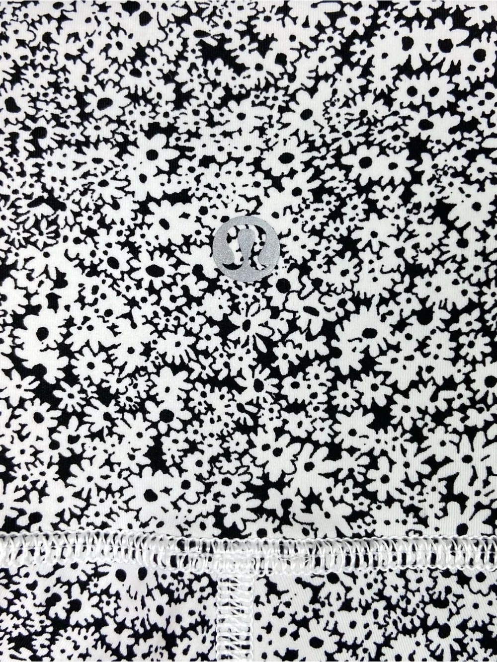 LULULEMON Wunder Under Crop High Rise Legging Ditsy Daisy White Black 4